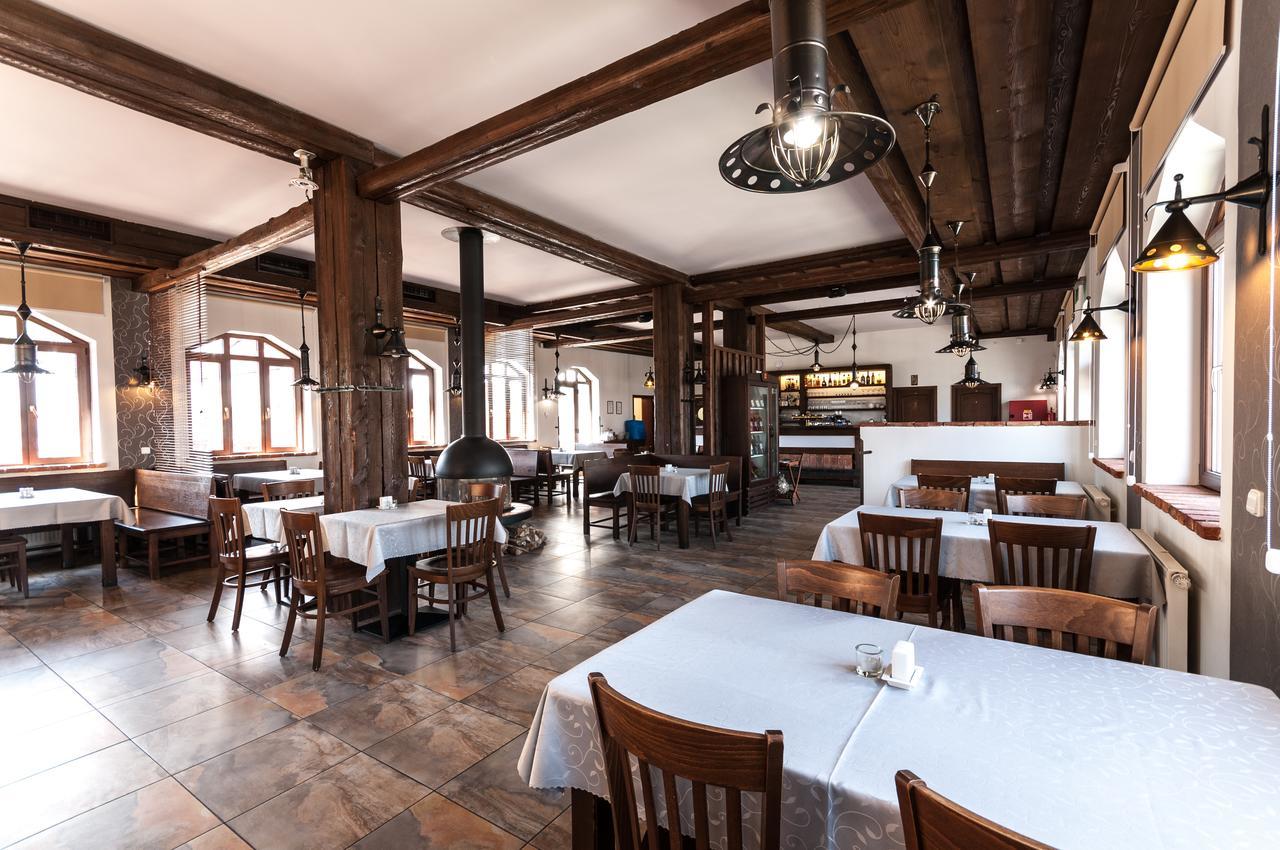 Hotel Slunecni Dvur Бърно Екстериор снимка